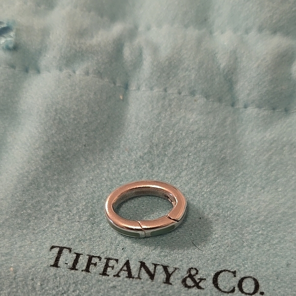 Tiffany & Co. Silver Ring - Picture 3 of 3